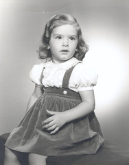 Beatrice Studio Portrait BW